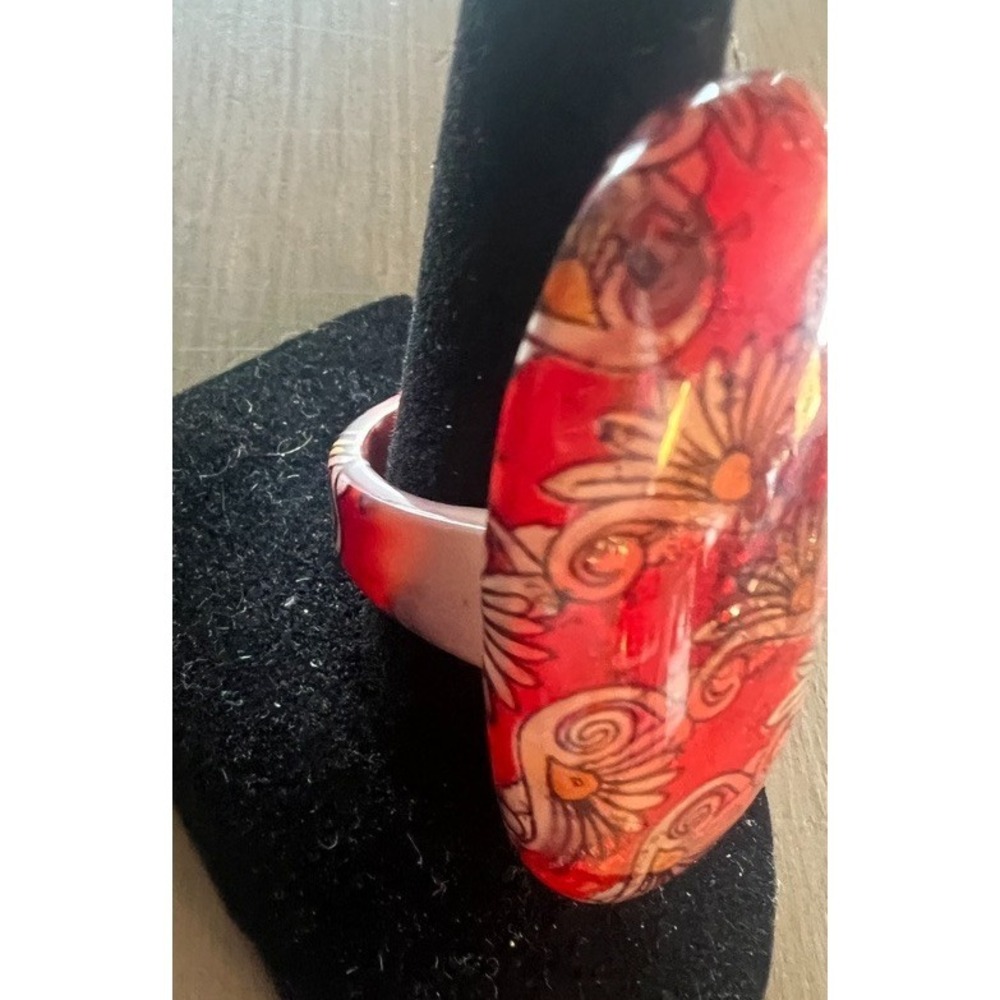 Modern Resin Statement Ring Red Floral Scroll Acrylic Art Ring Size 7 Boutique‎ - Picture 4 of 10